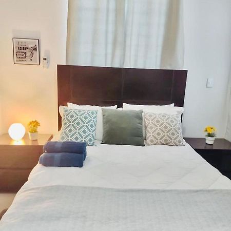 1er piso, 3 Habitaciones con piscina wifi, netflix Santiago De Los Caballeros Exterior foto