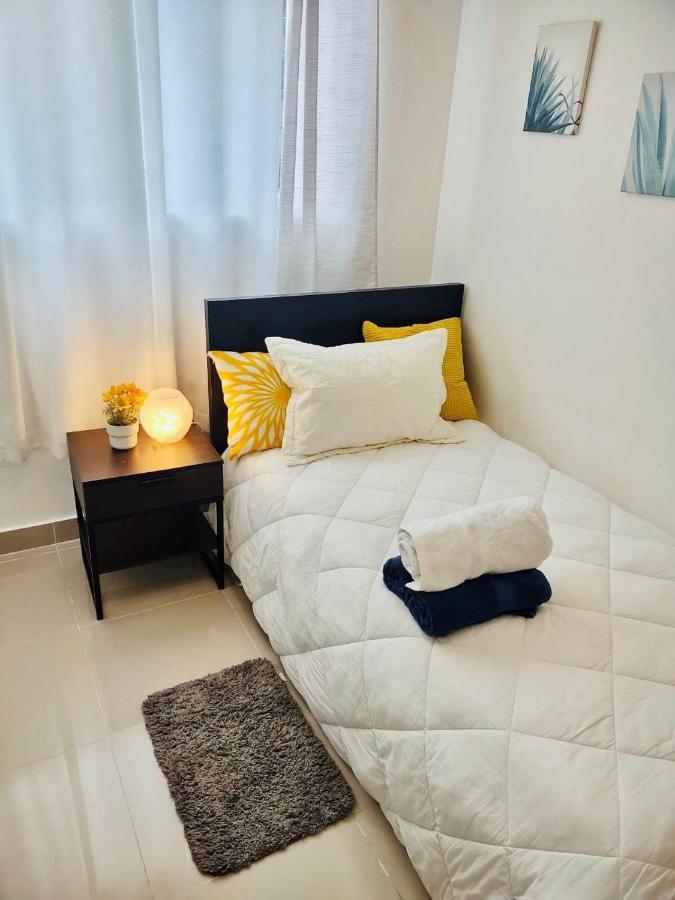 1er piso, 3 Habitaciones con piscina wifi, netflix Santiago De Los Caballeros Exterior foto
